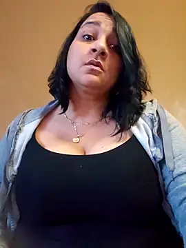 Snapshot of paulinaDiaz1 chatting on October 2025 05:32:01 PM paulinaDiaz1 online show from October 2025 05:32:01 PM