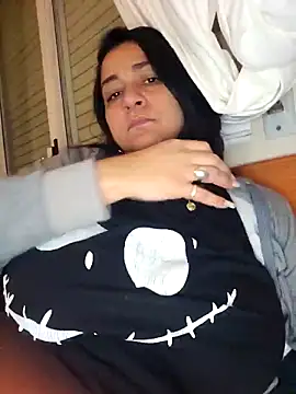 Snapshot of paulinaDiaz1 chatting on December 2025 06:15:01 PM paulinaDiaz1 online show from December 2025 06:15:01 PM