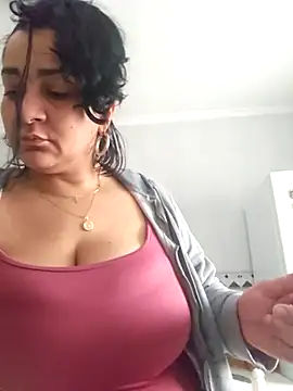 Snapshot of paulinaDiaz1 chatting on February 2026 09:35:02 AM paulinaDiaz1 online show from February 2026 09:35:02 AM