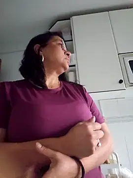 paulinaDiaz1 online show from May 2026 03:29:02 PM