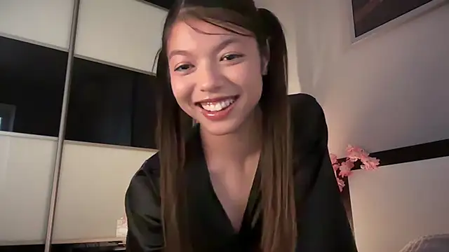 DesiredHoney online show from June 2026 04:09:01 PM