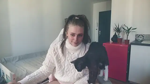 ce leste   online show from April 2026 12:49:01 PM