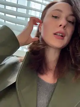 Dina Tease online show from April 2026 11:17:01 AM