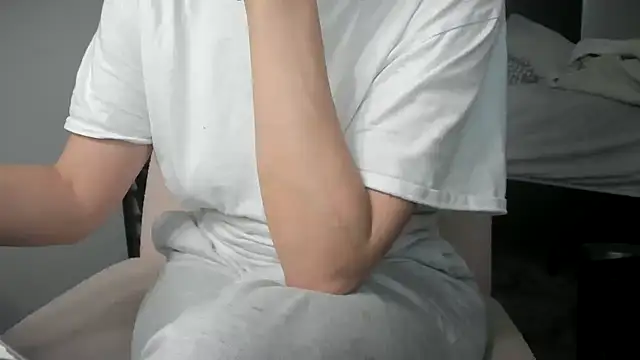 bigb00tyjudyyX online show from February 2026 05:09:02 PM