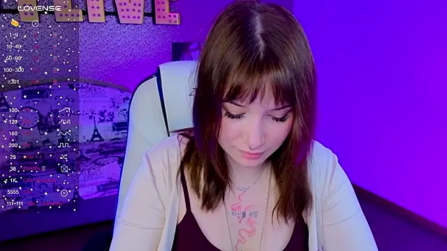 Snapshot of Eridabytrend chatting on February 2026 12:22:02 PM Eridabytrend online show from February 2026 12:22:02 PM