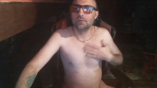 Snapshot of 6996horus chatting on February 2026 12:38:01 AM 6996horus online show from February 2026 12:38:01 AM