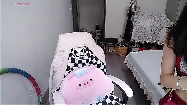 CN-Doudou online show from April 2026 03:50:02 AM