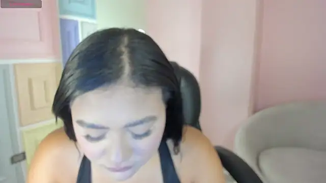 Snapshot of GabriellaLee chatting on June 2026 03:07:02 AM GabriellaLee online show from June 2026 03:07:02 AM