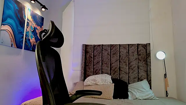 LiamGarcia1 online show from June 2026 01:52:01 PM