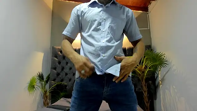 Snapshot of Salomon_koude chatting on July 2026 02:32:02 PM Salomon koude online show from July 2026 02:32:02 PM