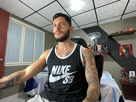 marcel crawford96 online show from April 2026 01:00:02 PM