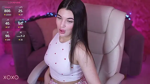 YourLolaBunny online show from January 2026 07:50:02 PM