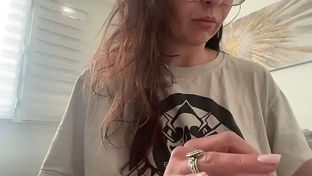 Serena 4you online show from April 2026 05:08:02 PM