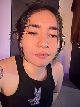 Sophie LS online show from April 2026 01:54:01 AM