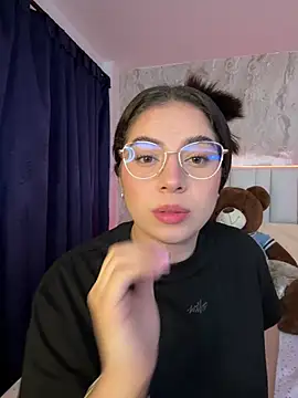 IsabellaAnngel online show from July 2026 02:06:02 AM