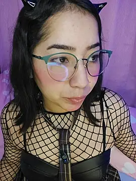 anni ross online show from April 2026 08:01:02 PM