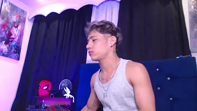 Snapshot of Sexys_Boys_Hot1 chatting on June 2026 01:17:01 AM Sexys Boys Hot1 online show from June 2026 01:17:01 AM