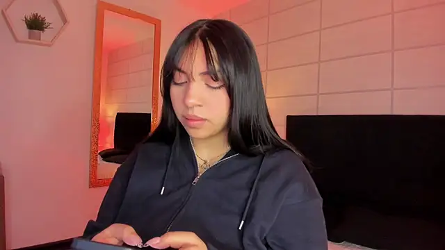 Christine Laam online show from January 2026 11:59:01 AM