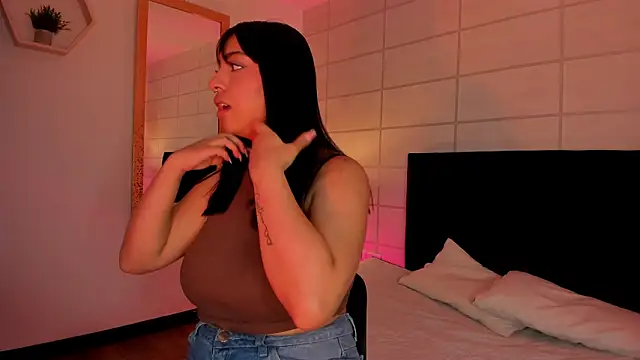 Christine Laam online show from February 2026 12:32:02 PM