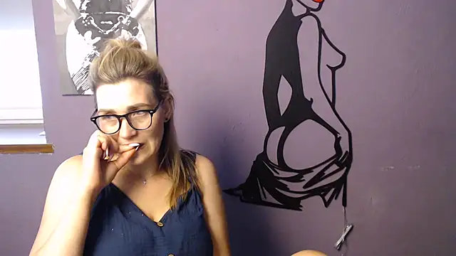  sexy lady online show from June 2026 03:54:02 PM