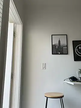 miamiworld online show from December 2024 09:29:02 PM