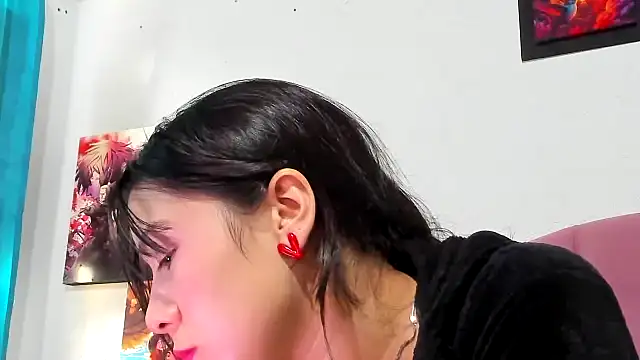 teffy lee online show from April 2026 08:34:01 PM