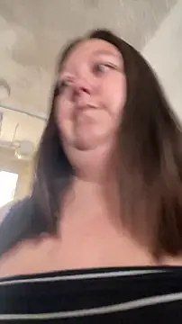 Chloee ep online show from March 2026 02:45:01 PM