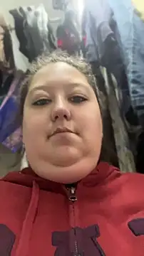 Chloee ep online show from April 2026 12:08:02 PM