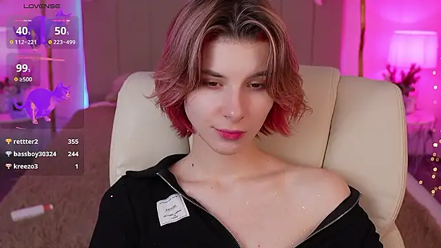 Snapshot of HaylaAmber chatting on December 2024 05:18:01 AM HaylaAmber online show from December 2024 05:18:01 AM