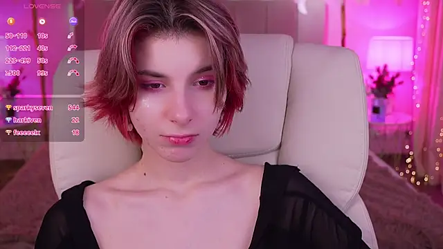 Snapshot of HaylaAmber chatting on December 2024 05:27:02 AM HaylaAmber online show from December 2024 05:27:02 AM