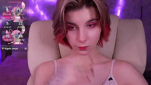 Snapshot of HaylaAmber chatting on March 2025 04:25:02 AM HaylaAmber online show from March 2025 04:25:02 AM