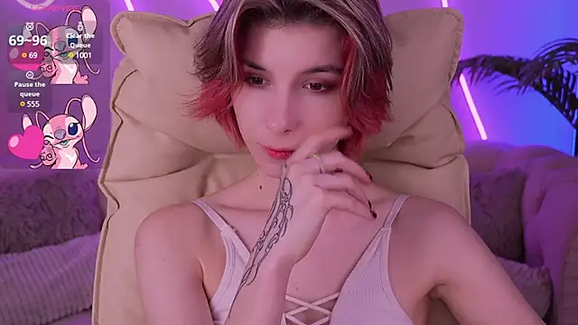 Snapshot of HaylaAmber chatting on March 2025 11:11:01 PM HaylaAmber online show from March 2025 11:11:01 PM