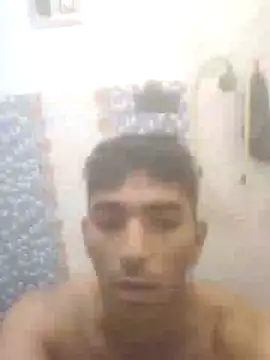 Snapshot of loganwollf chatting on January 2025 03:48:01 AM loganwollf online show from January 2025 03:48:01 AM