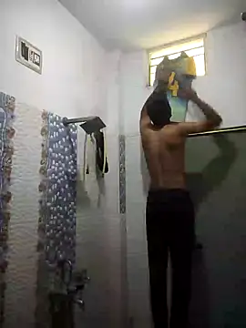 Snapshot of loganwollf chatting on January 2025 09:29:02 AM loganwollf online show from January 2025 09:29:02 AM