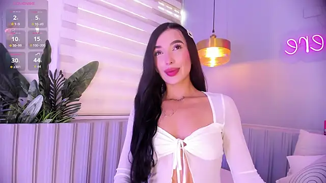 stephanymonroe online show from June 2026 04:38:01 PM