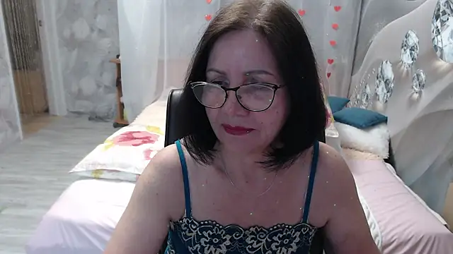 OlgaHottie online show from April 2026 11:44:01 PM