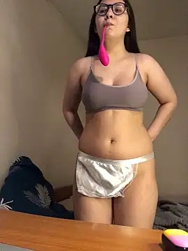 Snapshot of Prudie_Gabriella chatting on March 2025 04:07:02 PM Prudie Gabriella online show from March 2025 04:07:02 PM