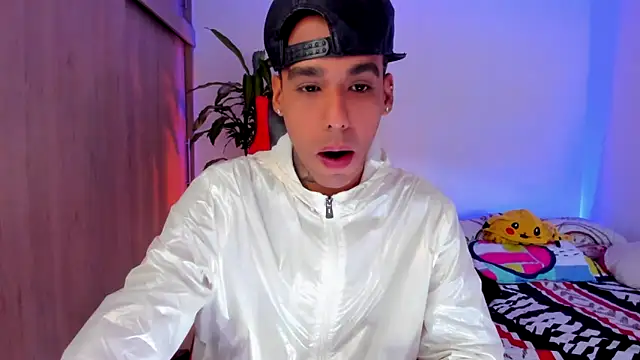 aldrinwhite online show from March 2026 06:09:02 PM