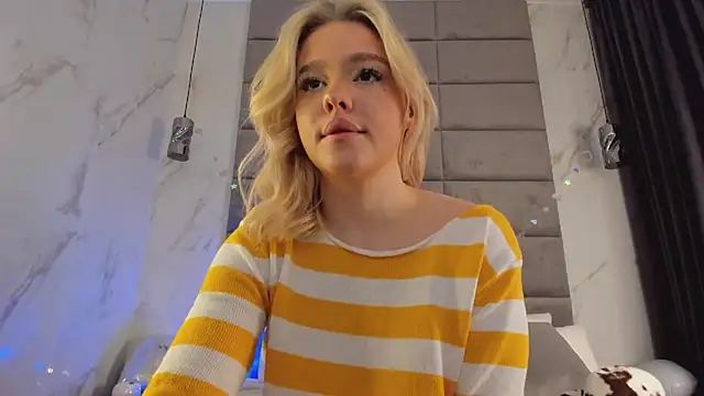 Anna Robinson online show from April 2026 01:08:01 AM