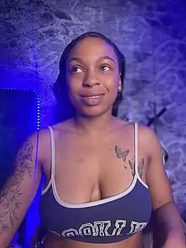 Snapshot of Melany_Williams chatting on July 2026 11:23:02 AM Melany Williams online show from July 2026 11:23:02 AM