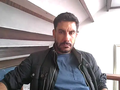 elkike1980 online show from April 2026 04:19:01 PM