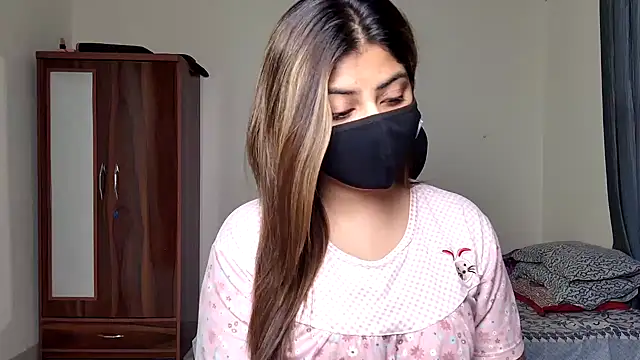 Hoty-Shivangi online show from March 2026 12:52:01 PM