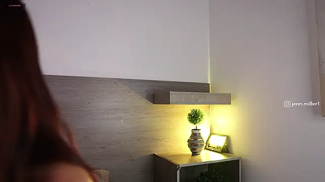 Jennmiiller  online show from July 2026 12:22:02 PM