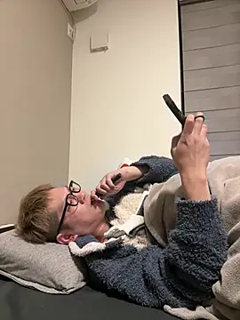 kensnb online show from March 2026 07:50:01 PM