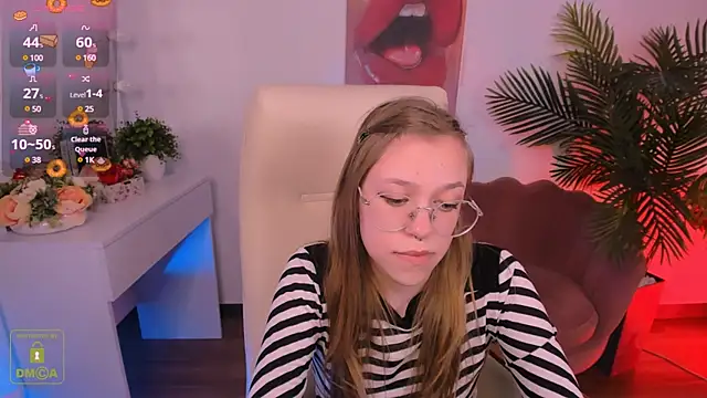 LayriantaVee online show from March 2025 01:29:01 PM