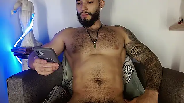 Morgann jones online show from June 2026 03:05:02 AM