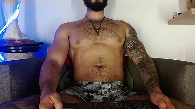 Morgann jones online show from June 2026 05:19:02 AM