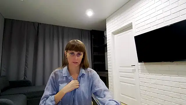 Snapshot of Daniella_Lorente chatting on July 2026 11:20:01 PM Daniella Lorente online show from July 2026 11:20:01 PM