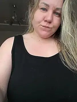 Snapshot of Anna_Curvy chatting on February 2026 06:07:01 AM Anna Curvy online show from February 2026 06:07:01 AM