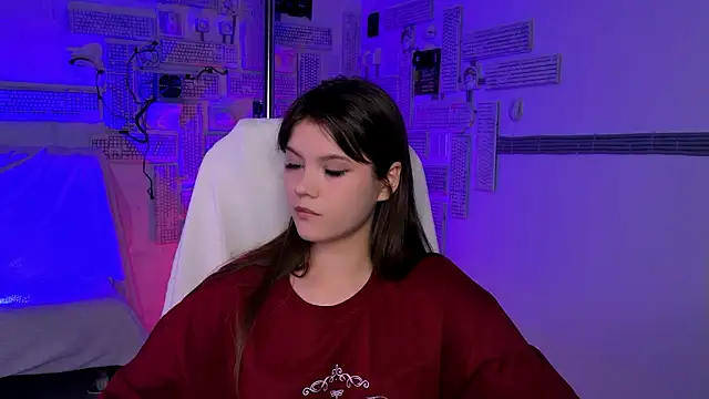 EvaThopson online show from February 2026 07:51:01 AM